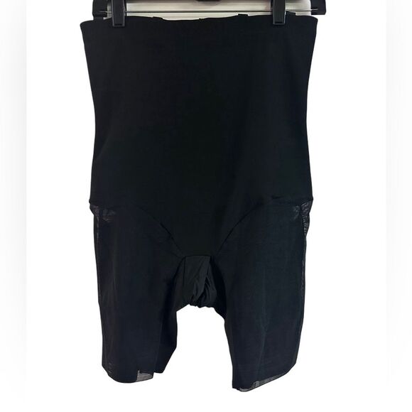 NWOT HoneyLove Black Power Shorts Size XL - Picture 4 of 7